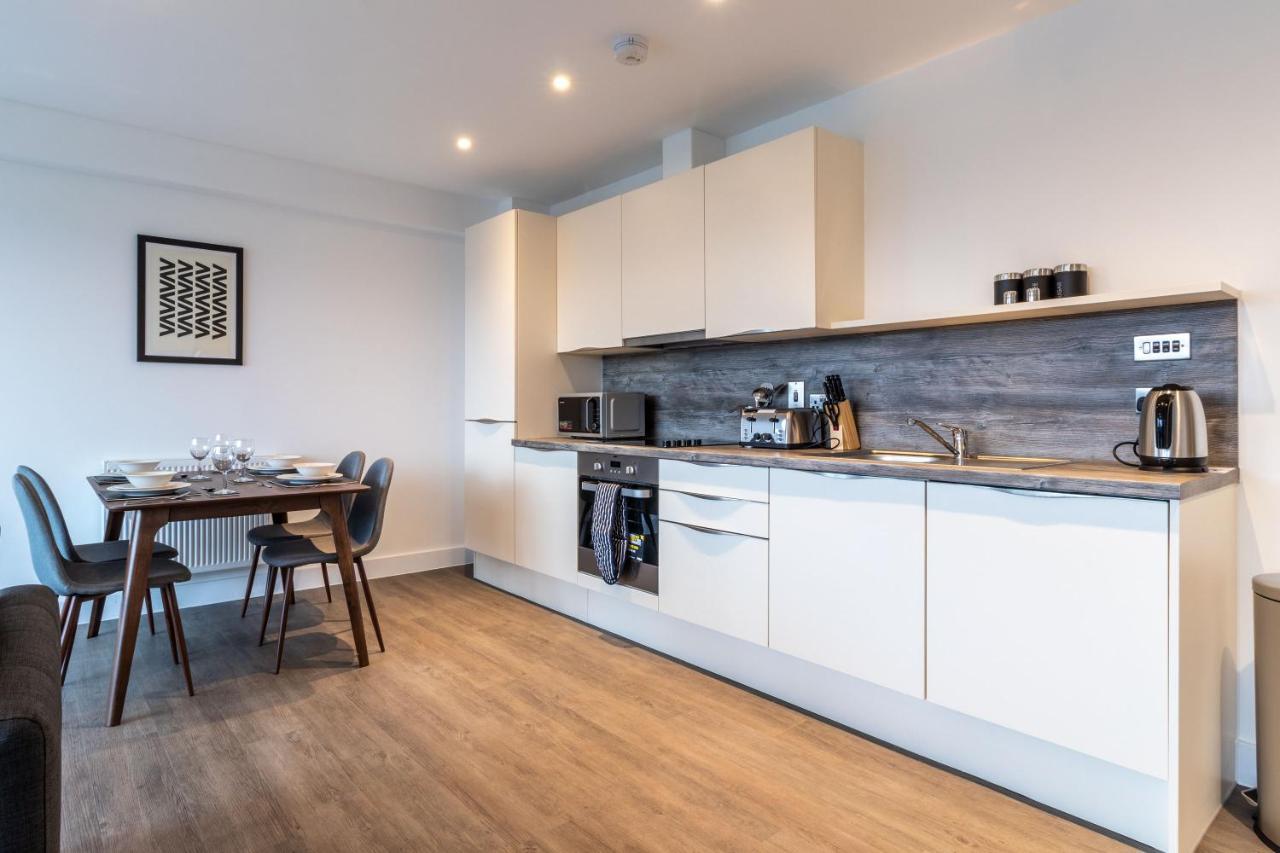 Seven Living Ashford - Modern And Spacious Apartments Exterior photo